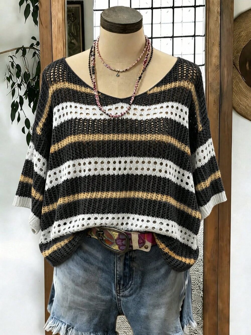 Black Casual Women's Loose Fit Round-Neck Batwing Sleeve Pullovers